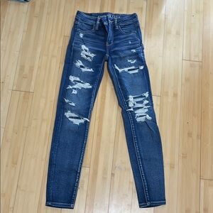 American Eagle Distressed Blue Jeans